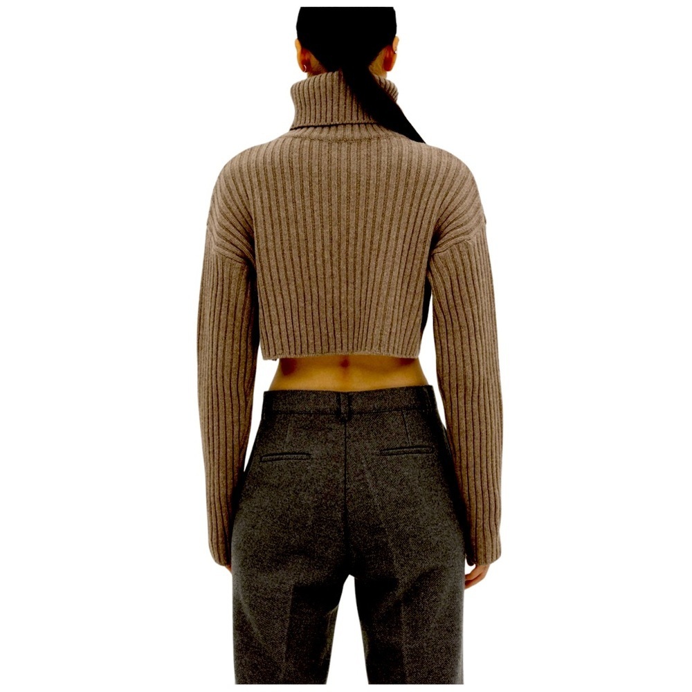 Zaful Ribbed Crop Turtleneck Size Medium - NWT - Picture 4 of 7